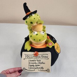 Hallmark Tremblin Toads Sound Motion Halloween Witch Stew 12" Sings Cauldron